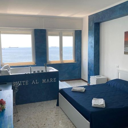 Suite al mare Tarento Exterior foto