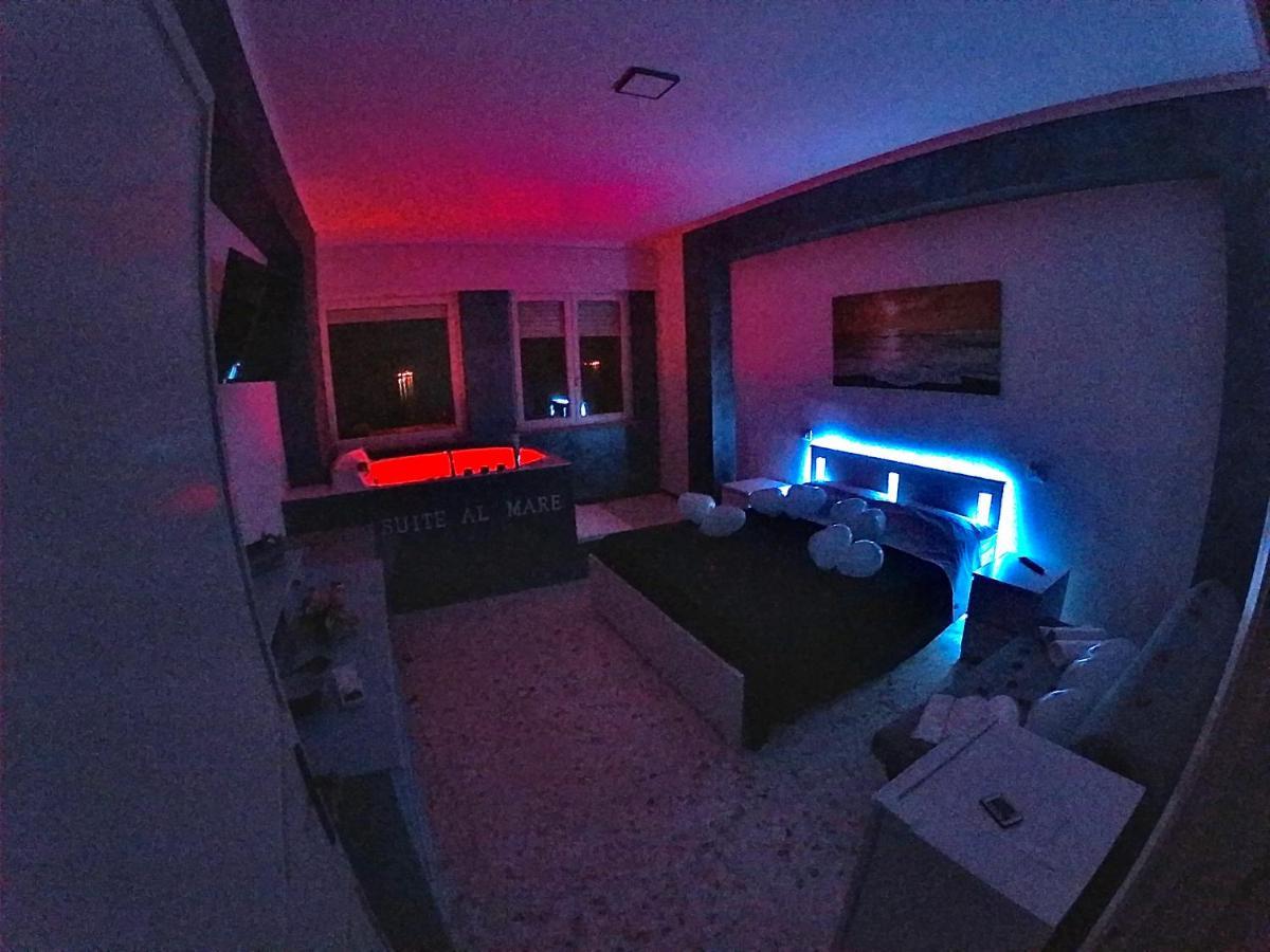 Suite al mare Tarento Exterior foto